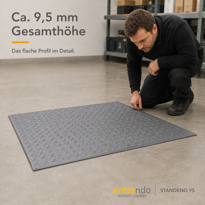 Entrando STANDENO 95 in Grau, 60 × 90 cm: Gesamthöhe 9,5 mm.